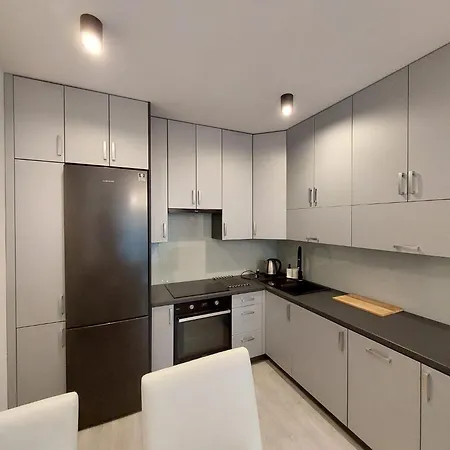 Na Grobli , 2-pokoje, Wroclaw,blisko Zoo, Rynku, Hydropolis Апартаменти *